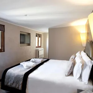 *** Hotel Alle Guglie Boutique Italie